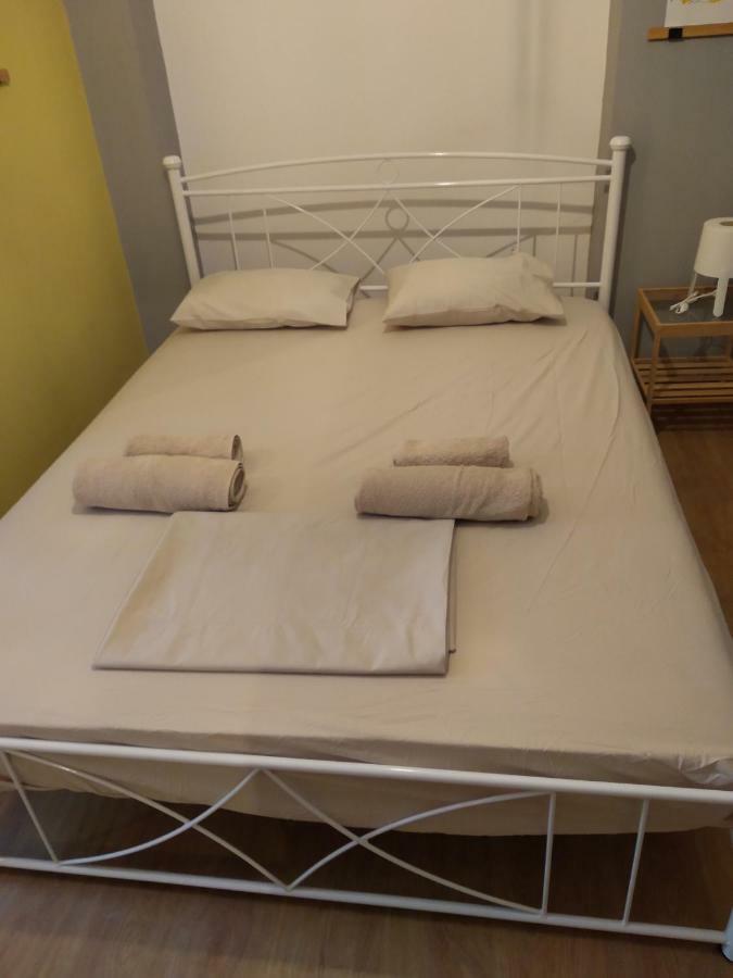 Acropolis Ermou Rooms At Plaka Афіни Екстер'єр фото